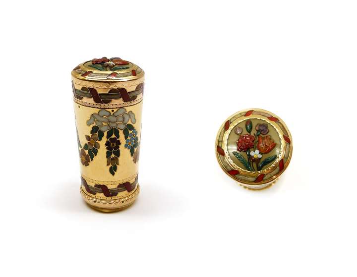 18th century hardstone mounted gold cane handle